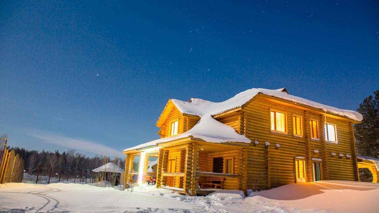 Земляничная Поляна Боровое Shchuchinskiy Exterior photo